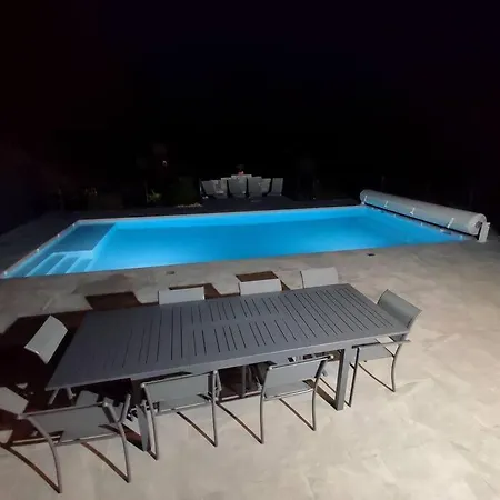 Maison Avec Piscine, Jacuzzi Et Sauna * Saint-Nabord