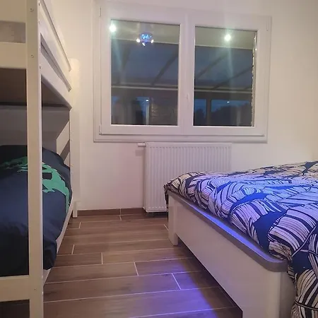 Maison Avec Piscine, Jacuzzi Et Sauna Saint-Nabord