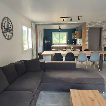 Maison Avec Piscine, Jacuzzi Et Sauna Saint-Nabord