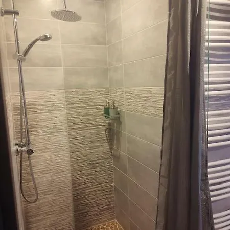Vakantiehuis Maison Avec Piscine, Jacuzzi Et Sauna Saint-Nabord