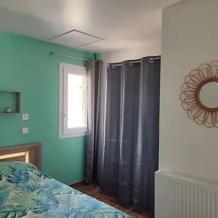 Maison Avec Piscine, Jacuzzi Et Sauna