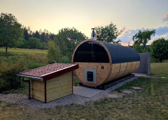Maison Avec Piscine, Jacuzzi Et Sauna Saint-Nabord
