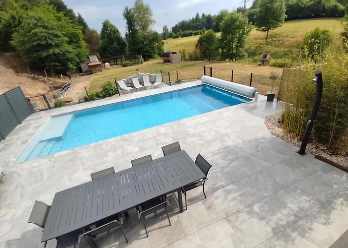 Maison Avec Piscine, Jacuzzi Et Sauna Saint-Nabord