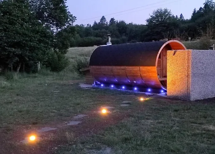 Maison Avec Piscine, Jacuzzi Et Sauna