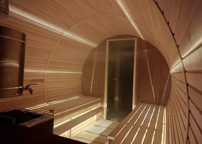 Prázdninový dům Maison Avec Piscine, Jacuzzi Et Sauna