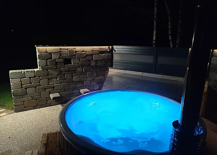 Prázdninový dům Maison Avec Piscine, Jacuzzi Et Sauna
